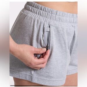 Vuori Halo Performance Short